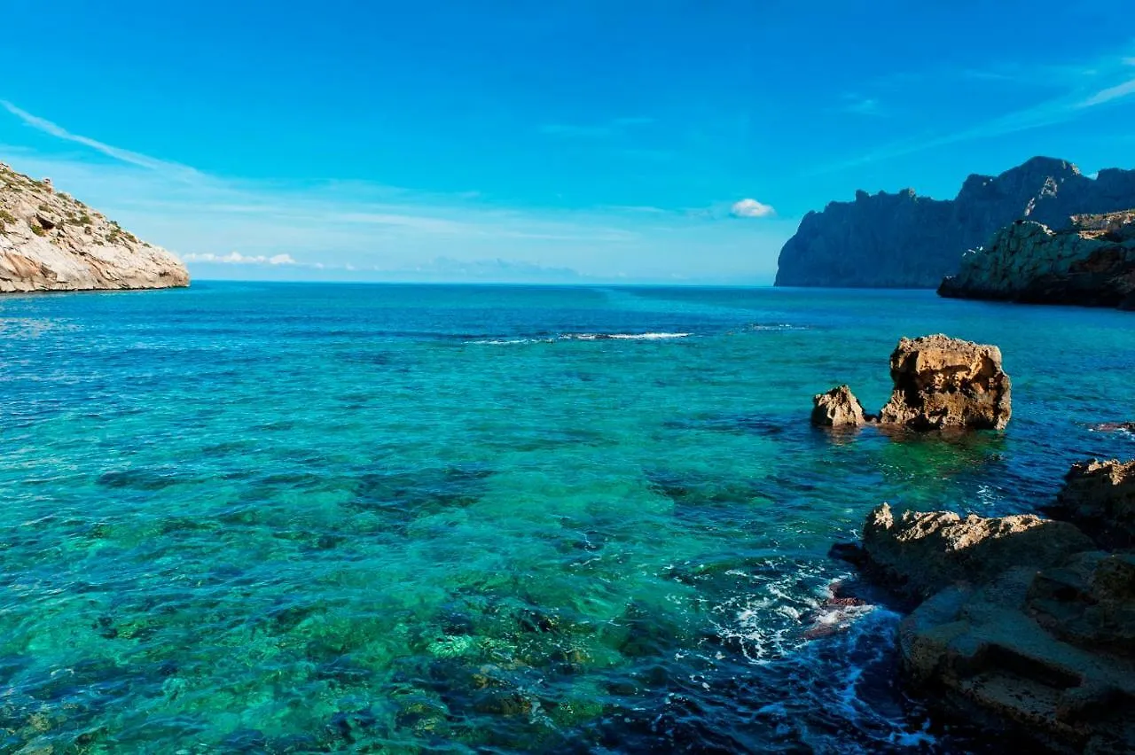 아파트 푸에르토 포옌사 / 포옌사의 아파트먼트  Cala de Sant Vicenc 스페인