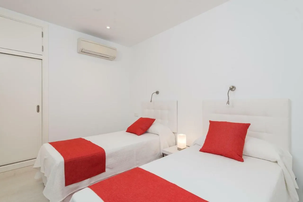 푸에르토 포옌사 / 포옌사의 아파트먼트  Cala de Sant Vicenc